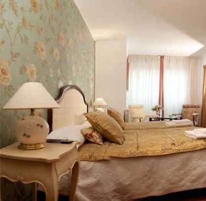 Ch Hostal Victoria Cuenca  Exteriér fotografie