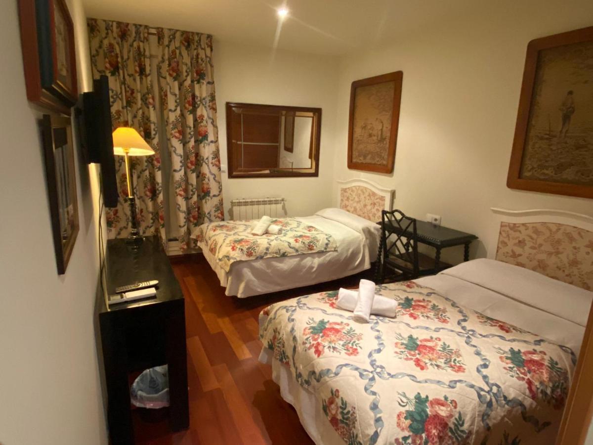 Ch Hostal Victoria Cuenca  Exteriér fotografie