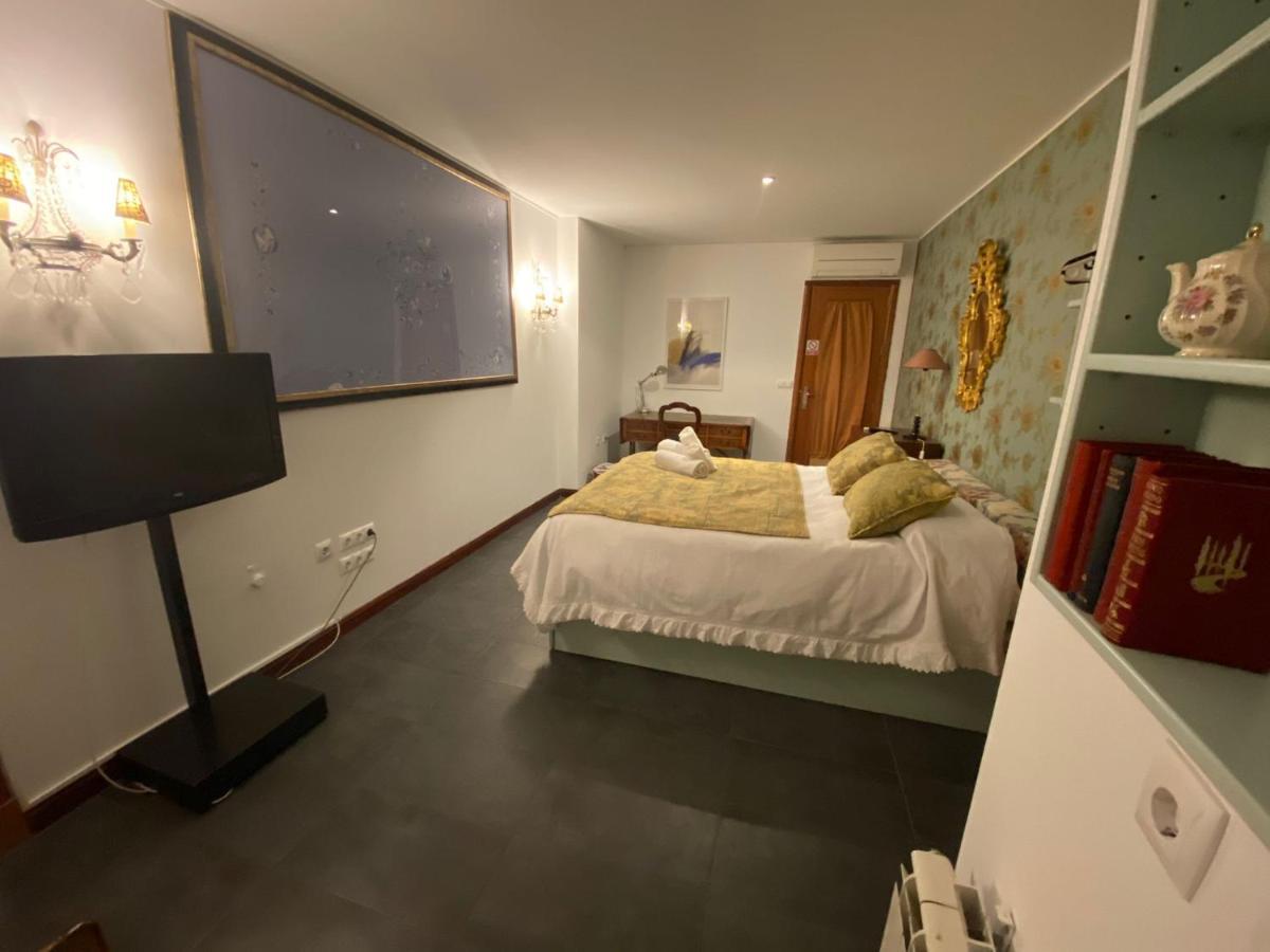 Ch Hostal Victoria Cuenca  Exteriér fotografie