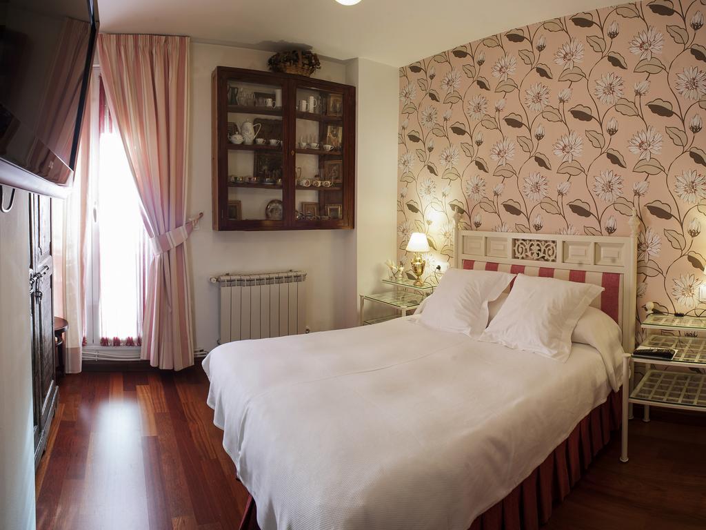 Ch Hostal Victoria Cuenca  Exteriér fotografie