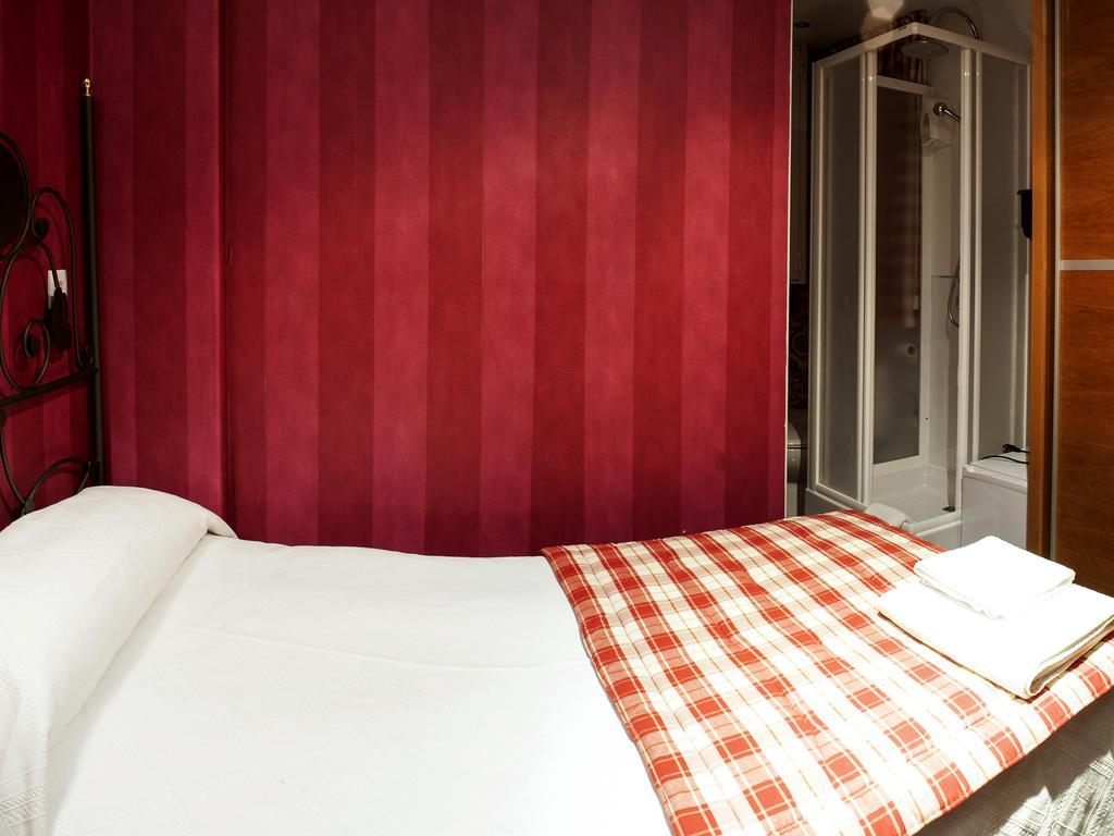 Ch Hostal Victoria Cuenca  Exteriér fotografie